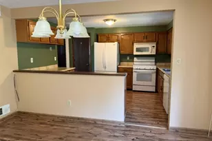 2805 Knights Ct, Lower Burrell, PA 15068 - Photo 12