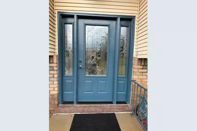2805 Knights Ct, Lower Burrell, PA 15068 - Photo 2
