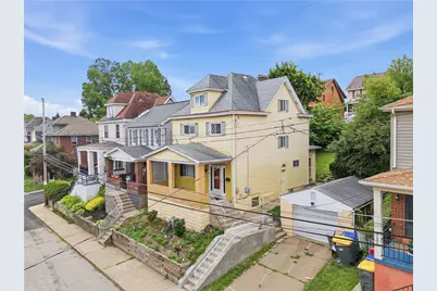 2734 Philadelphia Ave, Pittsburgh, PA 15216 - Photo 2