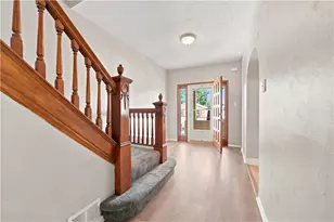2734 Philadelphia Ave, Pittsburgh, PA 15216 - Photo 4