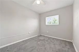 2734 Philadelphia Ave, Pittsburgh, PA 15216 - Photo 14