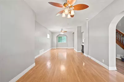 2734 Philadelphia Ave, Pittsburgh, PA 15216 - Photo 6