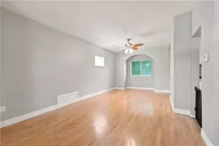 2734 Philadelphia Ave, Pittsburgh, PA 15216 - Photo 8
