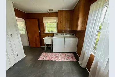 1632 Scenery Dr, Elizabeth Twp/Boro, PA 15037 - Photo 8