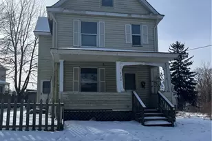824 Franklin Ave, New Castle, PA 16101 - Photo 1