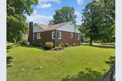 306 Beaver Ave, New Galilee, PA 16141 - Photo 8