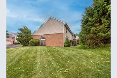 7036 Clubview Drive, South Fayette, PA 15017 - Photo 8