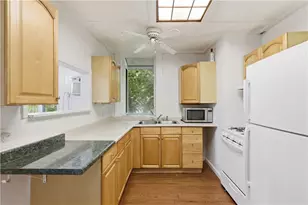 340 Queensbury St, Banksville/Westwood, PA 15205 - Photo 6