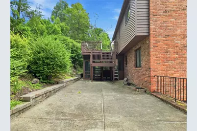 1648 Queens Dr, South Park, PA 15129 - Photo 42
