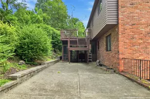 1648 Queens Dr, South Park, PA 15129 - Photo 42