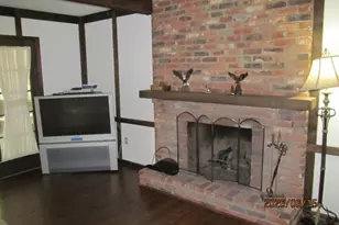 1648 Queens Dr, South Park, PA 15129 - Photo 6