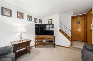 4755 Woodhill Dr, Munhall, PA 15120 - Photo 4