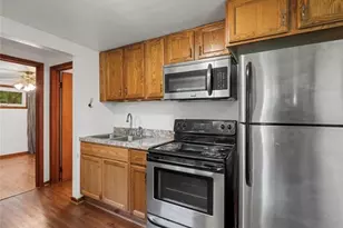 1090-1094 N Darby Rd, Hermitage, PA 16148 - Photo 12