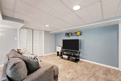 1100 Raven Dr, Scott Township, PA 15243 - Photo 24