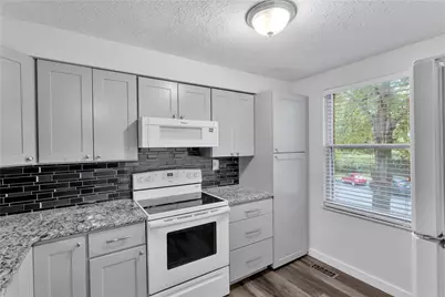 531 Winesap Dr, South Fayette, PA 15017 - Photo 8