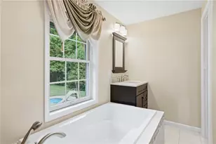 401 Robertson Rd, Hermitage, PA 16148 - Photo 24