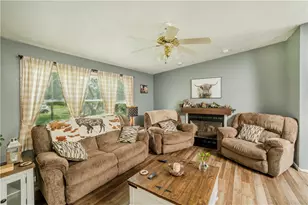 400 Moween Rd, Loyalhanna, PA 15681 - Photo 12