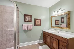 218 Grandview Dr N, Pittsburgh, PA 15215 - Photo 34