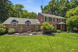 150 Maple Dr, Pine Township, PA 15090 - Photo 2