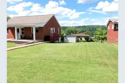 407 Grandview Ave, Monongahela City, PA 15063 - Photo 2