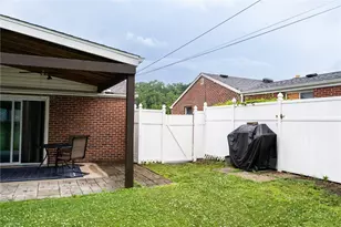 320 Glencoe Dr, West Mifflin, PA 15122 - Photo 48