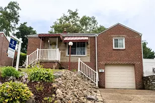 320 Glencoe Dr, West Mifflin, PA 15122 - Photo 2