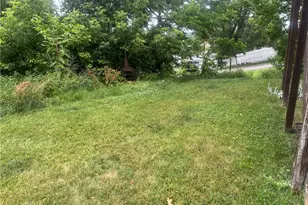 206 Camfield St, Pittsburgh, PA 15210 - Photo 10