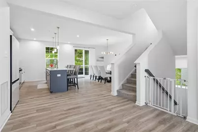 107 Sweetwater Dr, Moon/Crescent Twp, PA 15108 - Photo 2