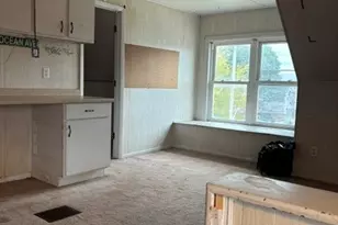 141 E Leasure Ave, New Castle, PA 16101 - Photo 24