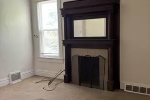 141 E Leasure Ave, New Castle, PA 16101 - Photo 4