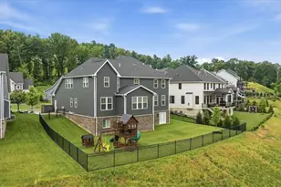 319 Crest Ln, Adams Township, PA 16046 - Photo 40