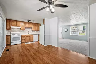 365 Fruitwood Dr, Bethel Park, PA 15102 - Photo 8
