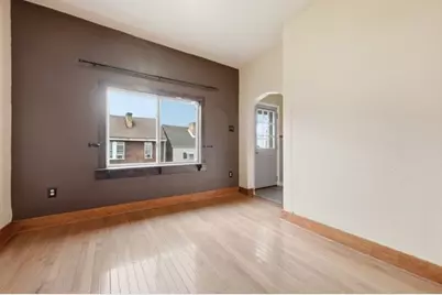 4218 Winterburn Avenue, Pittsburgh, PA 15207 - Photo 10