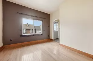 4218 Winterburn Ave, Pittsburgh, PA 15207 - Photo 10