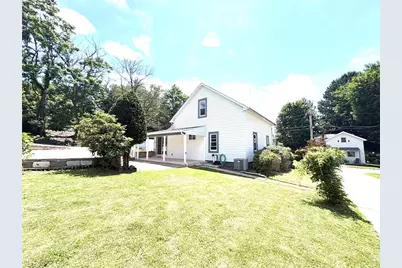 437 Liberty St, Harmony Boro, PA 16037 - Photo 14