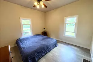 437 Liberty St, Harmony Boro, PA 16037 - Photo 36