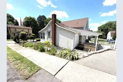 437 Liberty St, Harmony Boro, PA 16037 - Photo 6