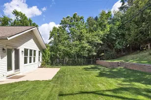 235 Ryan Dr, Scott Township, PA 15220 - Photo 10