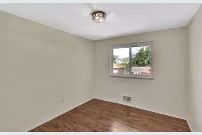 235 Ryan Dr, Scott Township, PA 15220 - Photo 30
