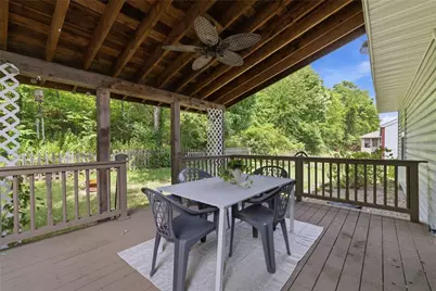 515 Cresthaven Drive, Pittsburgh, PA 15239 - Photo 14