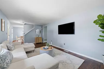 515 Cresthaven Drive, Pittsburgh, PA 15239 - Photo 8