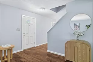 515 Cresthaven Dr, Pittsburgh, PA 15239 - Photo 4