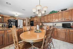 17 Grant Cir, South Fayette, PA 15057 - Photo 14