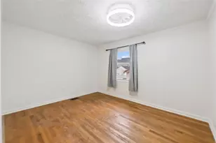 109 Jefferson St, Midway, PA 15060 - Photo 26
