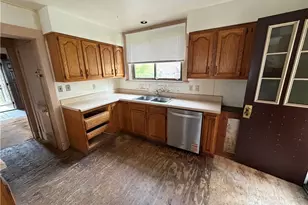 2618 Perrysville Ave, Pittsburgh, PA 15214 - Photo 10