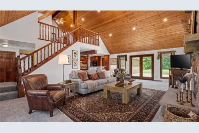 753 Bullcreek, Twp of But SE, PA 16002 - Photo 2