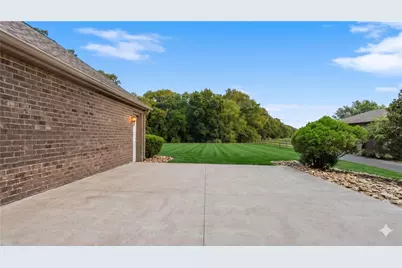 753 Bullcreek, Twp of But SE, PA 16002 - Photo 10