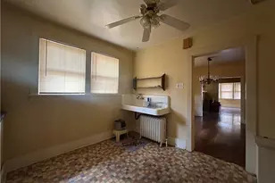 3415 Parkview Ave, Pittsburgh, PA 15213 - Photo 14