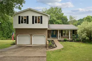 4067 Briarwood Dr, Jeannette, PA 15644 - Photo 2