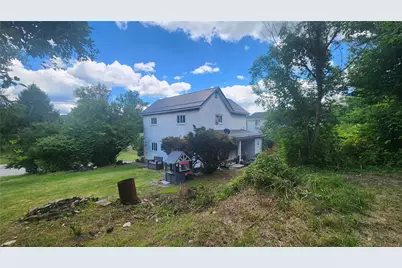 2404 Easler St, McKeesport, PA 15132 - Photo 2